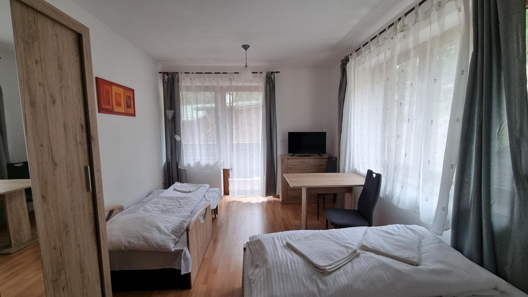 Fatrapark 2 Apartments Hrabovo - Hlavna Recepcia Ружомберок Стая снимка