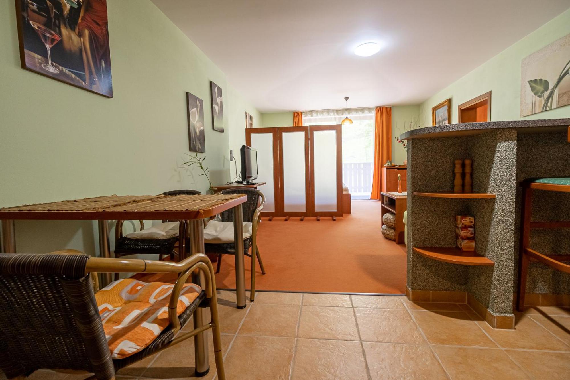 Fatrapark 2 Apartments Hrabovo - Hlavna Recepcia Ружомберок Стая снимка